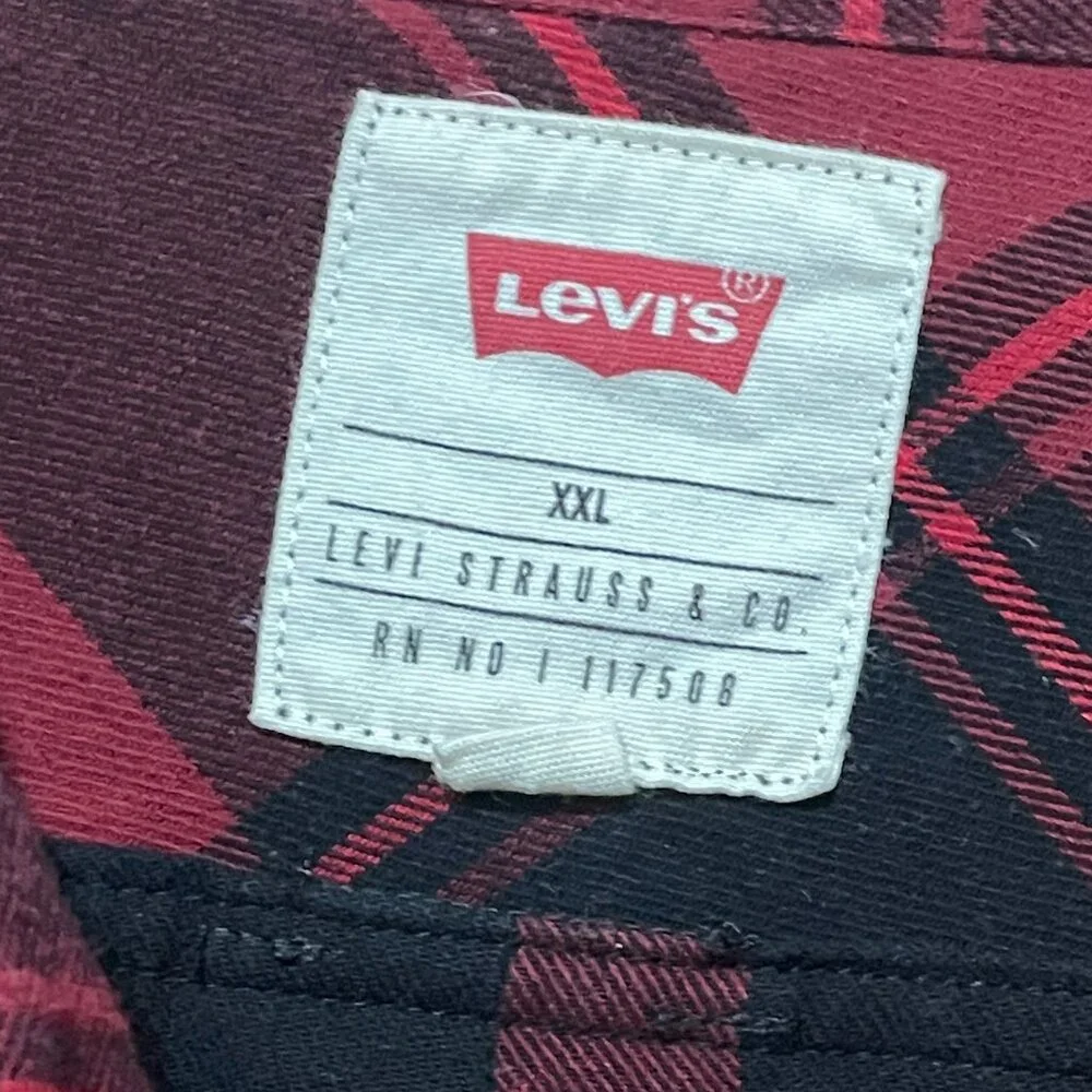 LEVI'S Men’s XXL Red Black Button Up Plaid Long Sleeve Shirt EUC